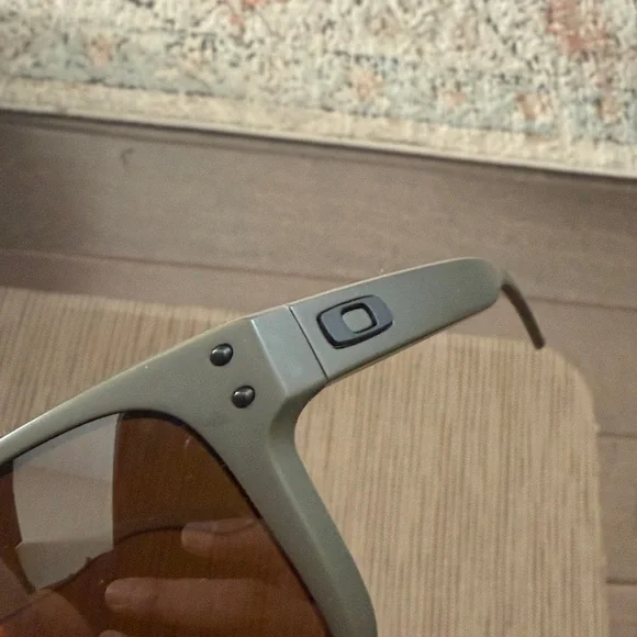 Oakley Holbrook XL (GREEN) - Picture 6 of 8